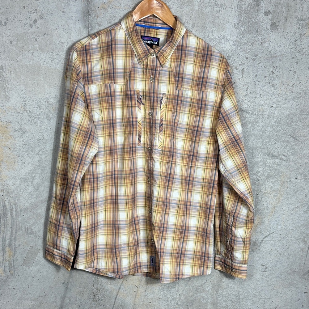Patagonia
Sun Stretch Shirt - Long-Sleeve - Picture 3 of 11